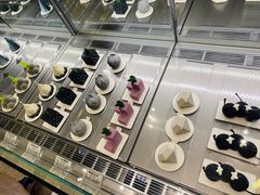 -好利来(建邺吾悦广场Lab主题店)