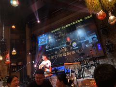 -胡桃里乐队酒馆(鎏嘉码头店)