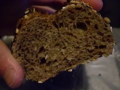 粗粮面包-西点坊(浦东香格里拉店)