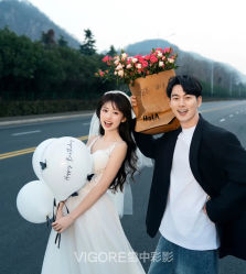 -雪中彩影婚纱摄影·品控旗舰店