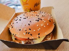 -麦当劳(展览路店)