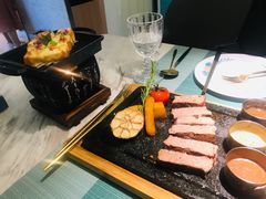 樱花虾芝士南瓜-蜜桃花开·中西融合菜E&W(南长街店)