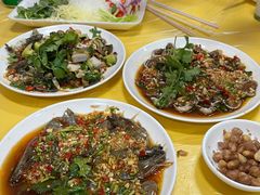 -官塘陈记鱼生·潮汕砂锅粥·牛肉火锅(潮枫路总店)