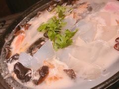 -上海滴水湖皇冠假日酒店