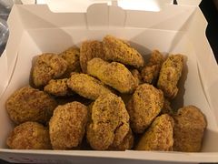 -BHC炸鸡(明洞总店)