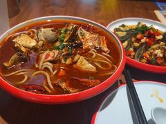 -老闵田螺馆·南昌市井菜·特色小吃(总店)