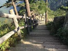 -罗田薄刀峰风景区