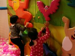 -蒙特利亲子乐园