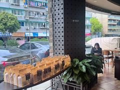 -红跑车(朝晖店)