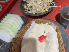 -谭鸭血老火锅(龙湖宝山天街店)