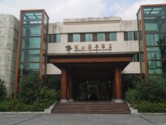 -龙山酒店温泉