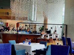 -AZUR聚(香格里拉饭店)