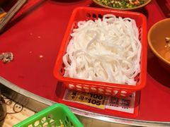 -潮汕·草根牛肉档(上海荟聚城市集市店)