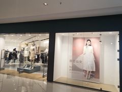 -hotwind热风(中贸广场店)