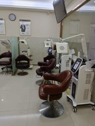 -新生植发·植养护一体