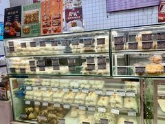 -白玉兰食品甜凤店(合生汇店)