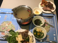 -海口绿发希尔顿酒店-田园汇自助餐·三文鱼·海鲜