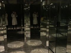 -穹六人间 people 6(岳阳路店)