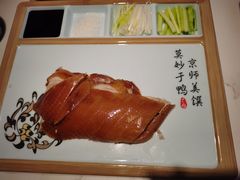 -荷塘秋月·本帮江浙菜(国权路店)