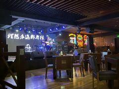 -月亮瓦肆音乐酒吧(环山路店)