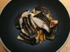-RONIN Snack Bar