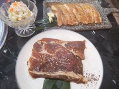 佩奇大猪排-鹤江桥·红油牛肉粉(SKP店)