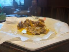 -头上红煨盐鸡·非遗院子餐厅