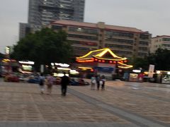 -万达广场(龙湖店)