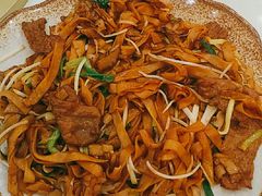 干炒牛河-东江渔村·古典园林·30年粤菜老字号(太和店)