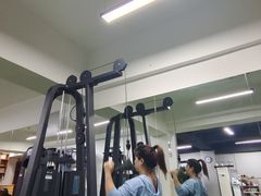 -征成健身连锁私教工作室(九公里店)