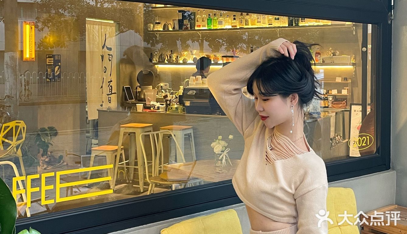 秋天的前调是咖啡味☕韩系街头咖啡店