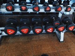 -奇迹健身金茂汇店