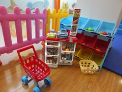 -抱抱熊托育中心(大悦城店)