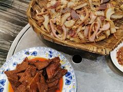 -江湖黑大兔(杨家坪店)