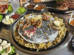 -牛牛牛酸菜煎肉店(望云寺路店)