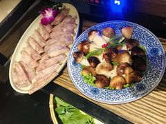 松茸菌-尚尚仙·酸汤猪手·猪肚鸡火锅(华联万柳购物中心店)