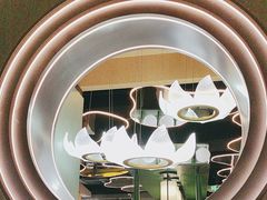 -湊湊火锅·茶憩(杭州湖滨银泰in77店)