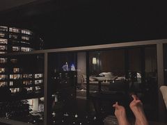 -瑰丽酒店·海吧·天际下午茶·现场DJ·天台酒吧