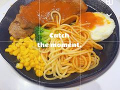 -汤姆家的牛排意面披萨(新城市广场店)