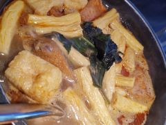 柳州老表螺蛳粉-桂小厨广西菜(世茂广场店)