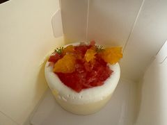 西柚酸奶油慕斯-Ten Olives甜点