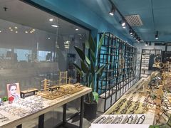 -Trend1881视光·蔡司视觉(领展广场店)