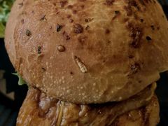 -必胜客(东大桥店)