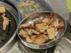 -哈哈碳都·牛肋条无限自助烤肉(台江万达店)