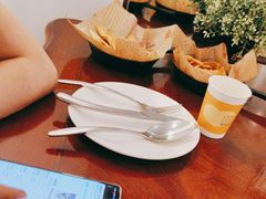 -灵意咖啡·西班牙美食(汕头金平万达广场店)