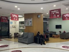 -雅悦齿科(顾村公园店)