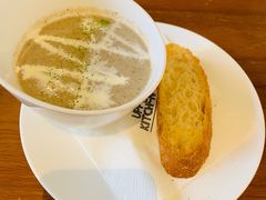-UPPER KITCHEN(延安路店)