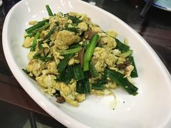 坝上白蘑小葱炒野鸡蛋-乔家满族八大碗(流水沟店)