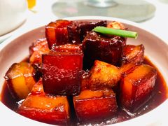 老上海红烧肉-亢龙太子酒轩·花园店