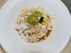 -石家饭店·百年老字号(灵岩山穹灵路店)